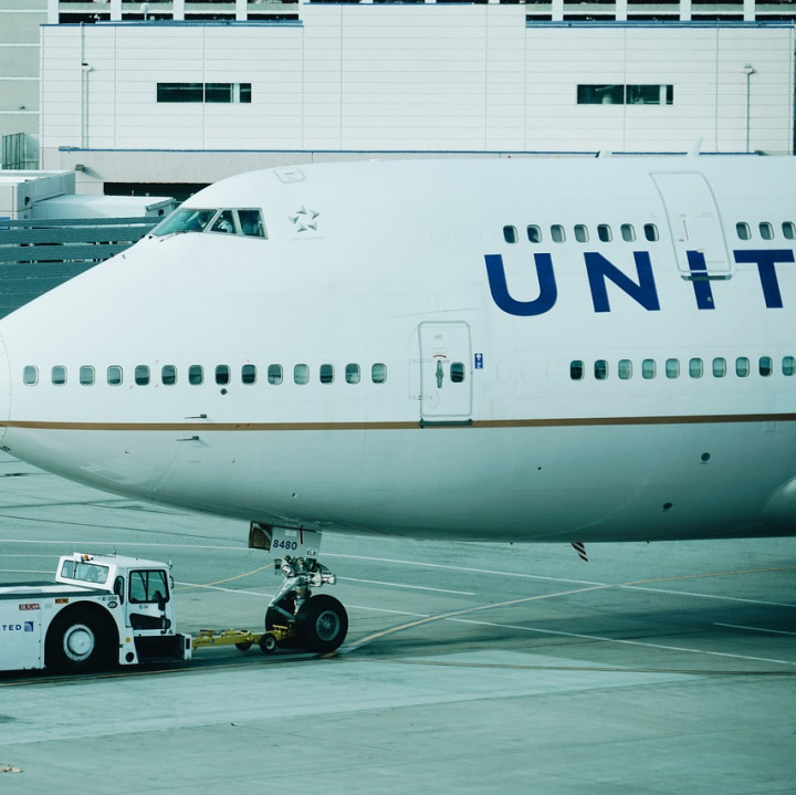 airport tarmac shuttle